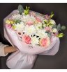 Симфония летнего сада: букет с розами и эустомой 1