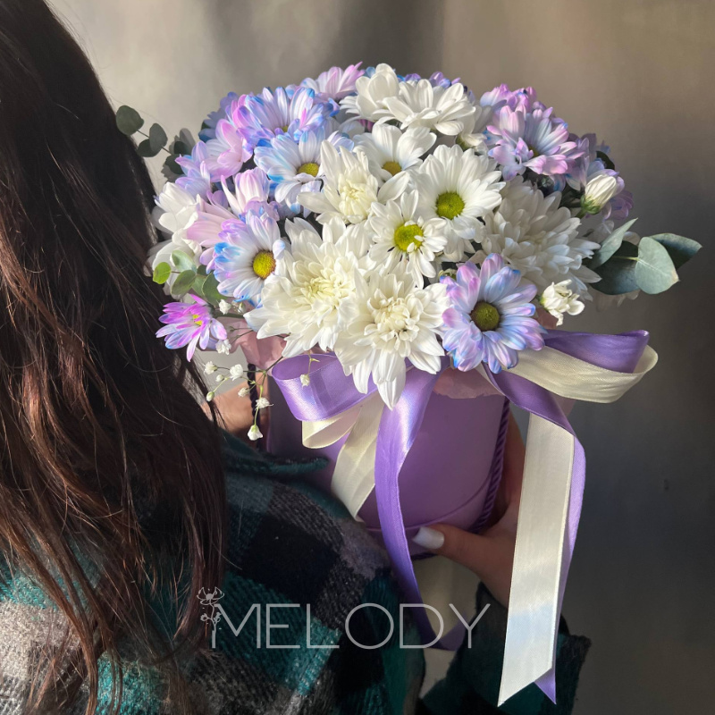 Сиреневая акварель: нежный микс с ромашками и гипсофилой 1