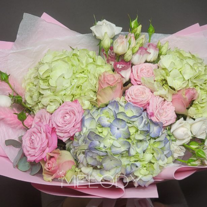 Бело-розовая феерия: гармония свежего и вечного 3