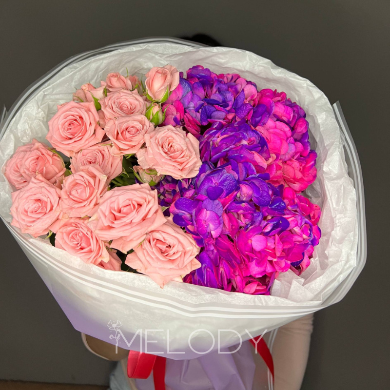 Флористический дуэт: гармония объема и изящества 1